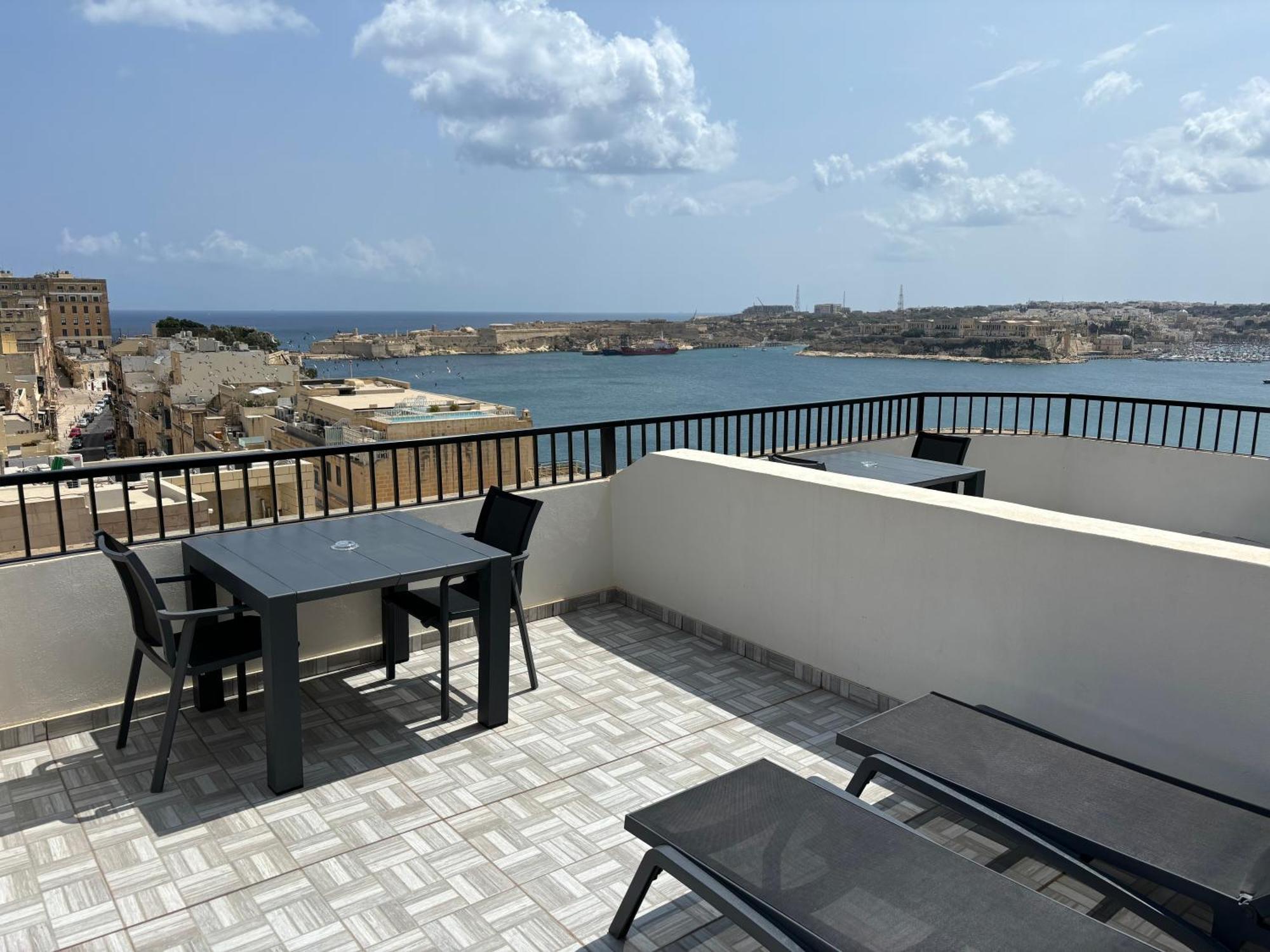 Grand Harbour Hotel Valletta Luaran gambar